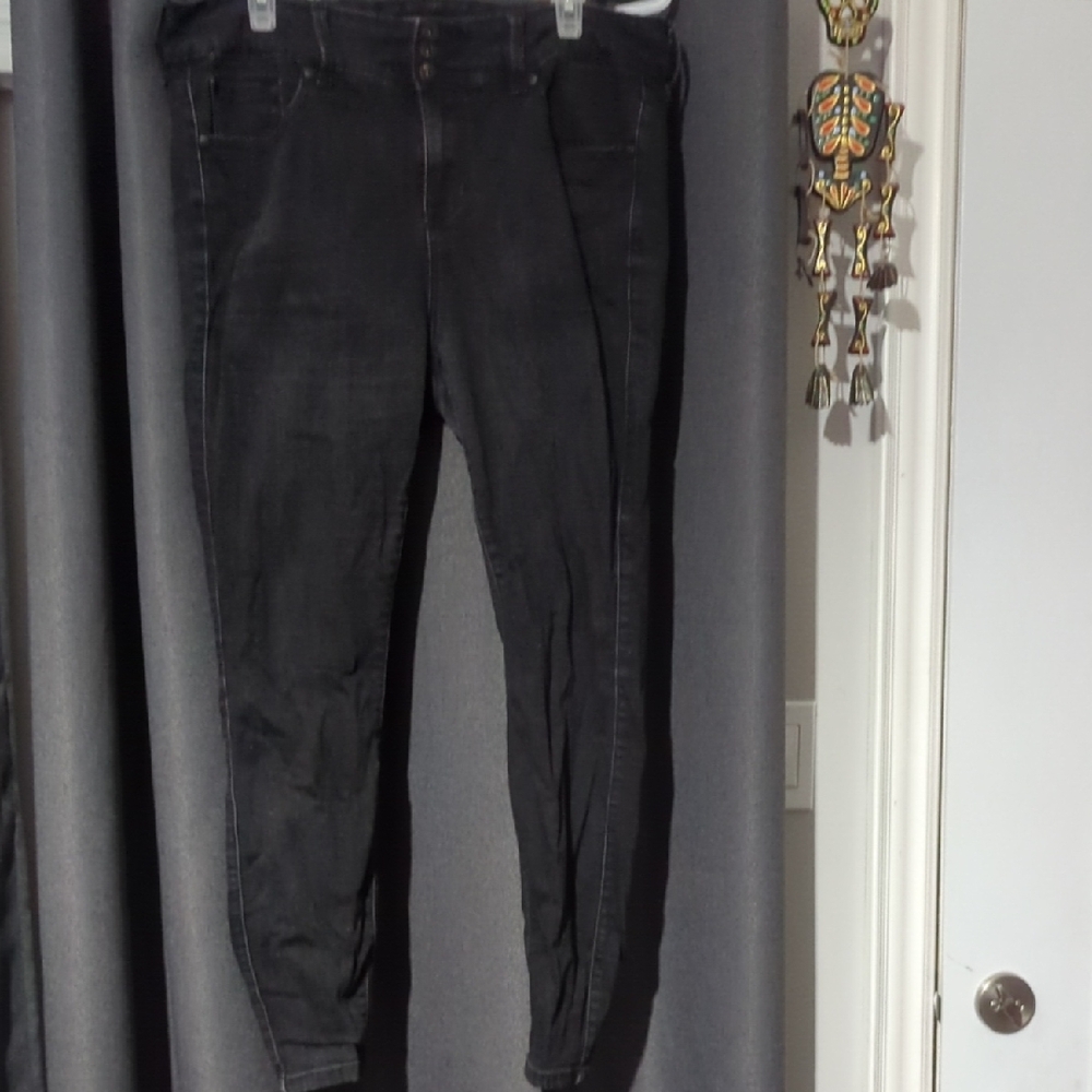 Torrid Black Skinny Jeggings